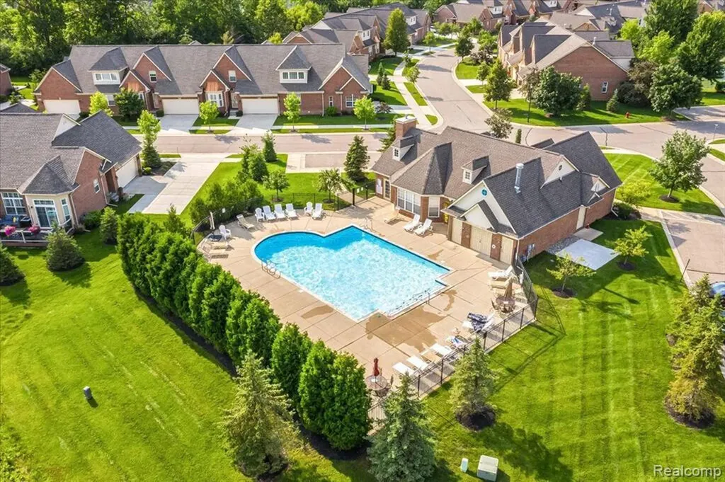 48551 Oak Bridge Drive Canton Charter Township MI 48188