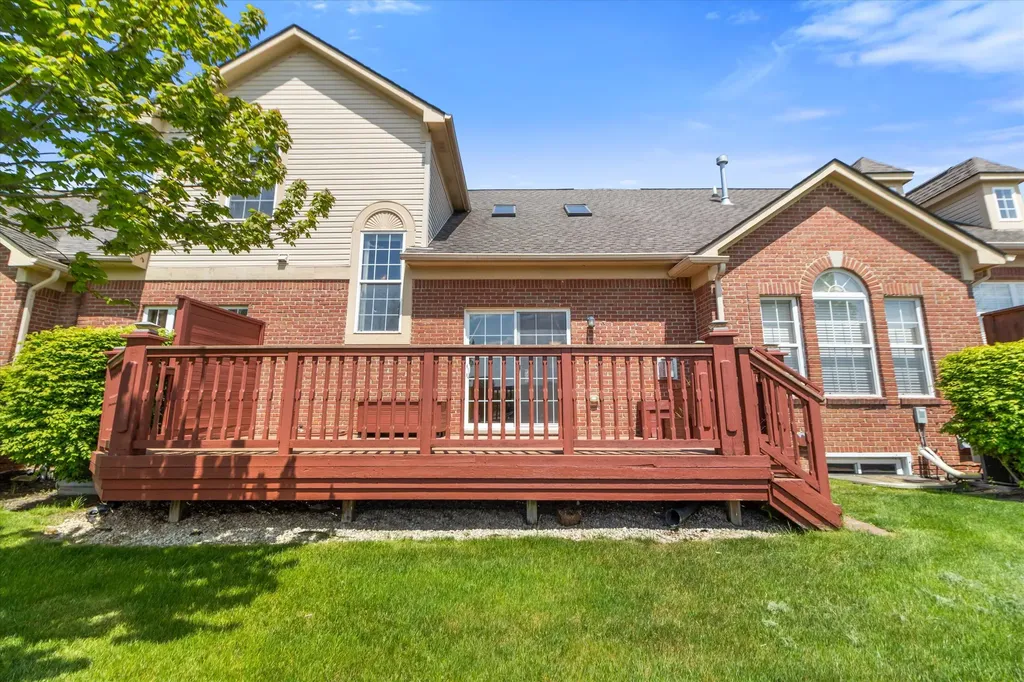 48551 Oak Bridge Drive Canton Charter Township MI 48188