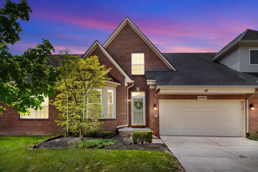 48551 Oak Bridge Drive Canton Charter Township MI 48188