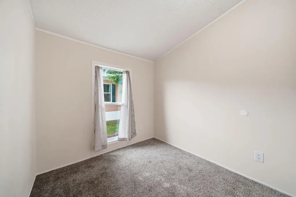 80 Sterling Adrian City MI 49221
