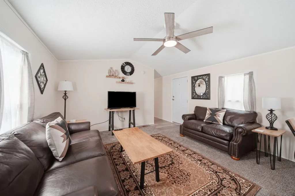 80 Sterling Adrian City MI 49221