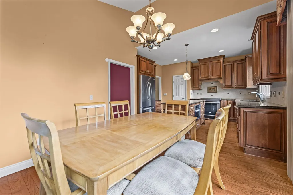 9094 Woodgrove Drive Plymouth City MI 48170