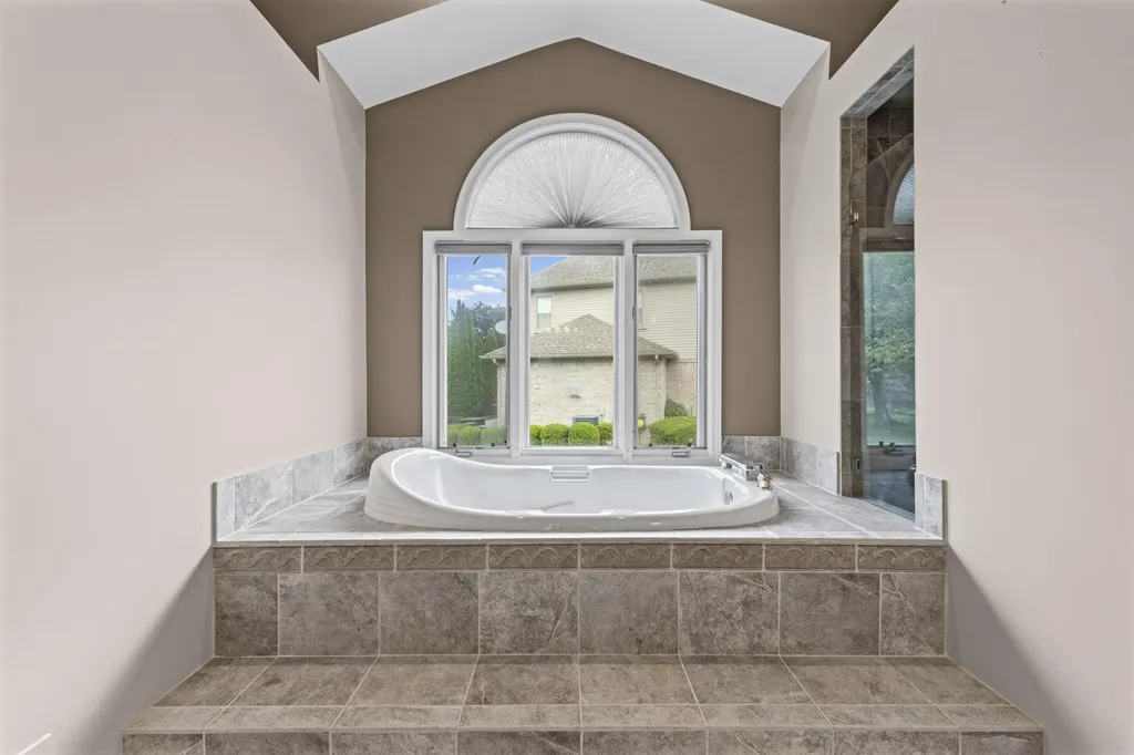 9094 Woodgrove Drive Plymouth City MI 48170