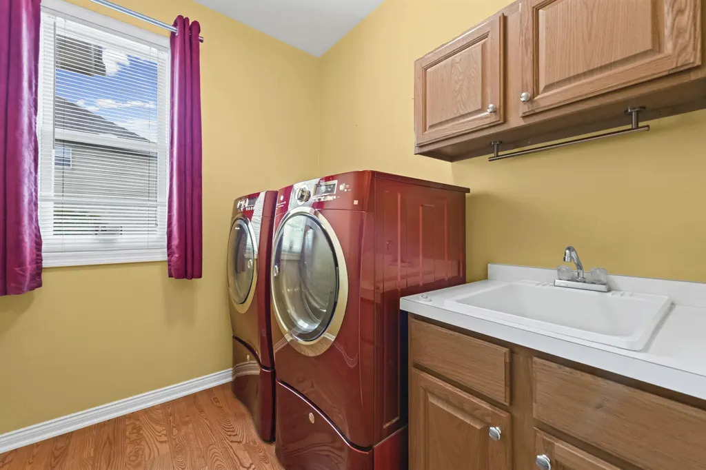 9094 Woodgrove Drive Plymouth City MI 48170