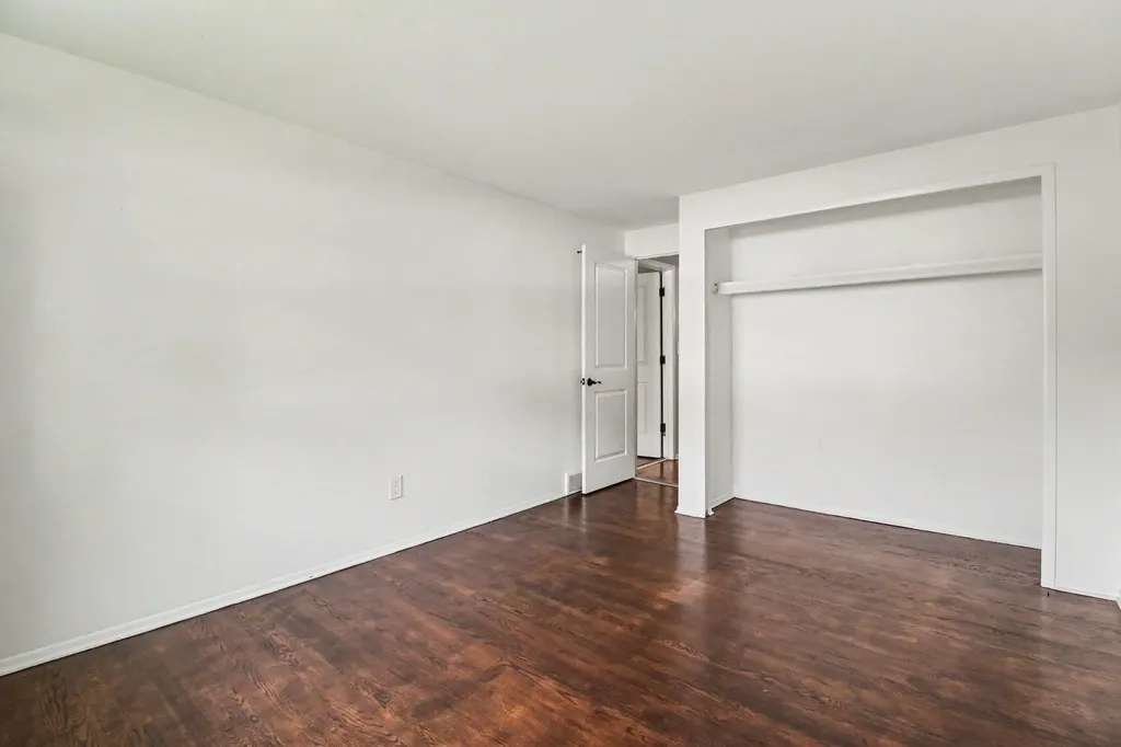 1011 N Terrace Lane Ypsilanti Charter Township MI 48198