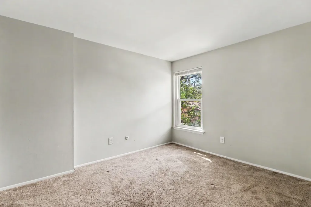 1011 N Terrace Lane Ypsilanti Charter Township MI 48198