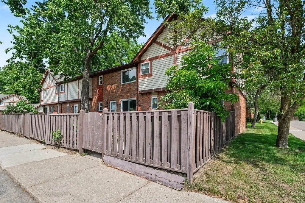 1011 N Terrace Lane Ypsilanti Charter Township MI 48198