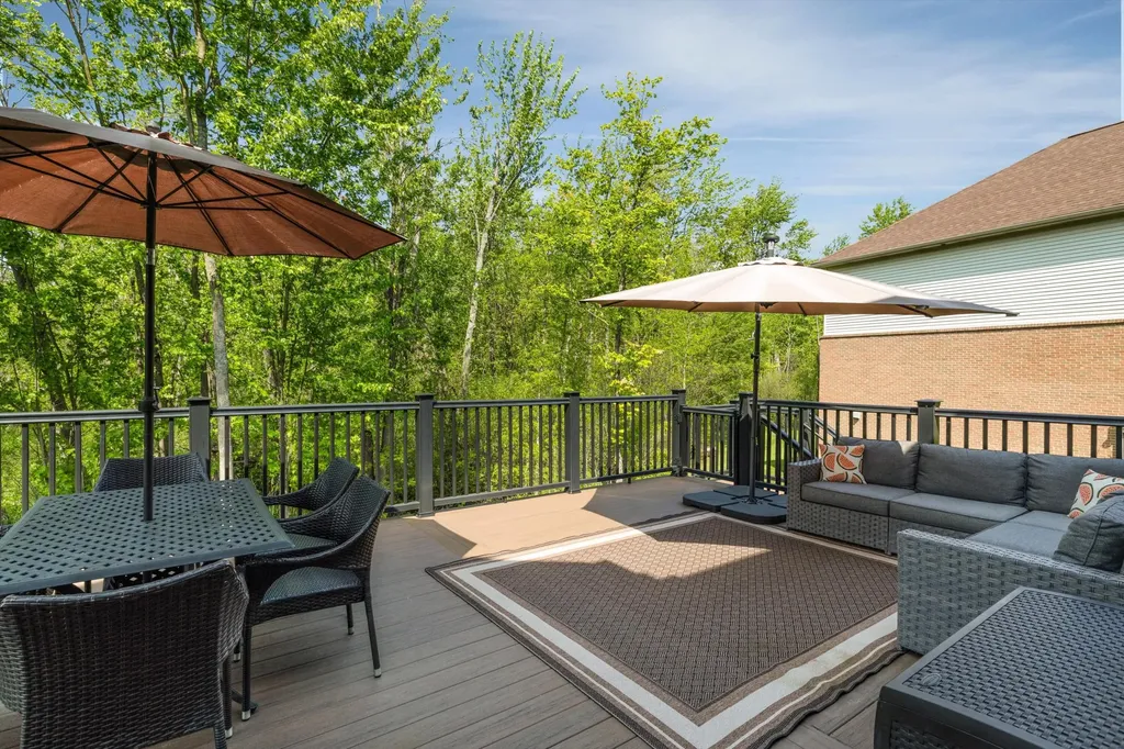 2897 Riverside Drive Orion Charter Township MI 48359