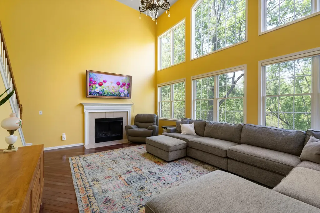 2897 Riverside Drive Orion Charter Township MI 48359