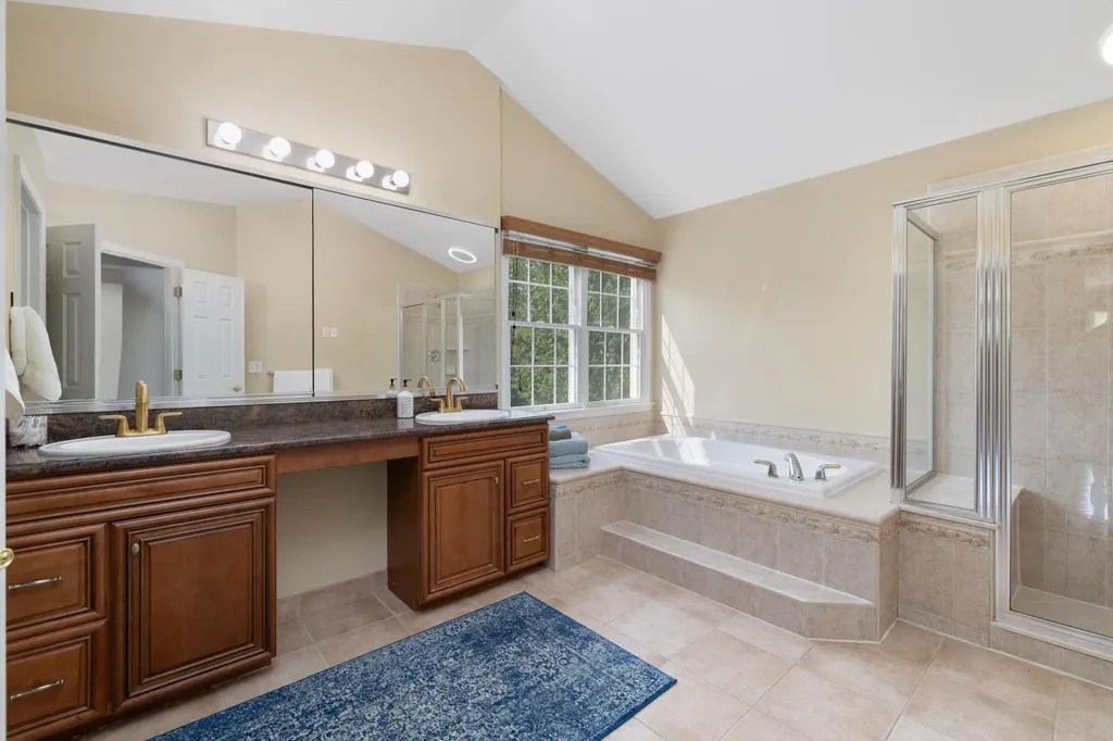 2897 Riverside Drive Orion Charter Township MI 48359