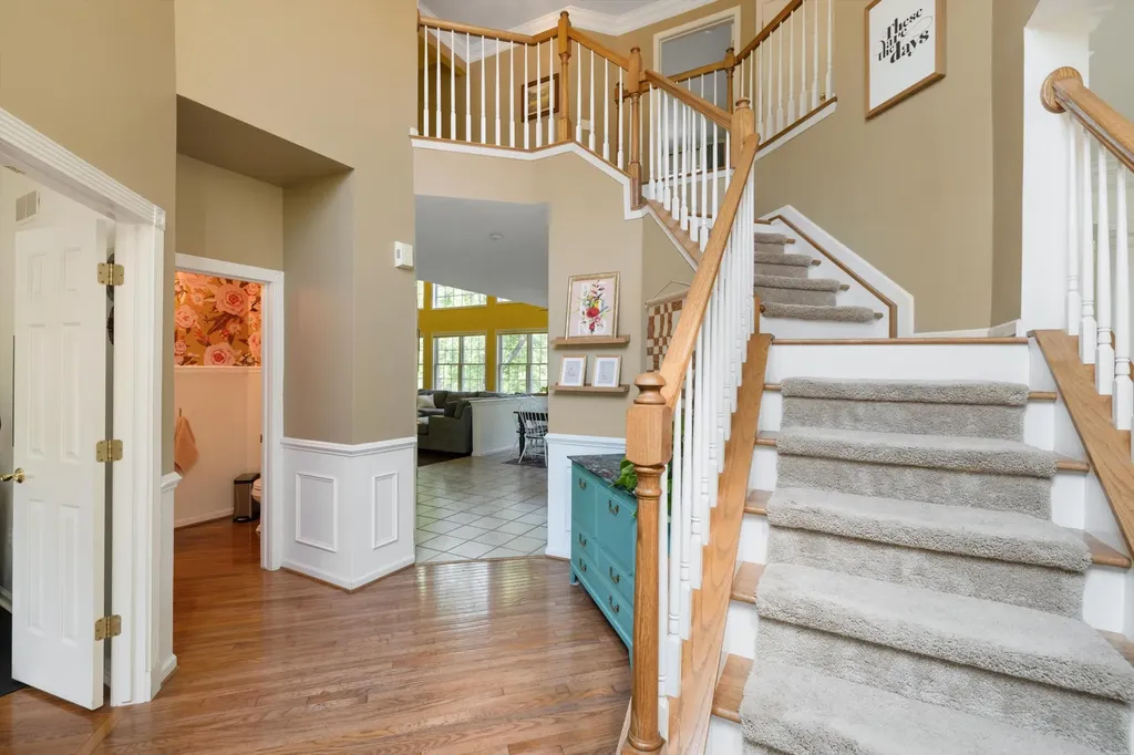 2897 Riverside Drive Orion Charter Township MI 48359