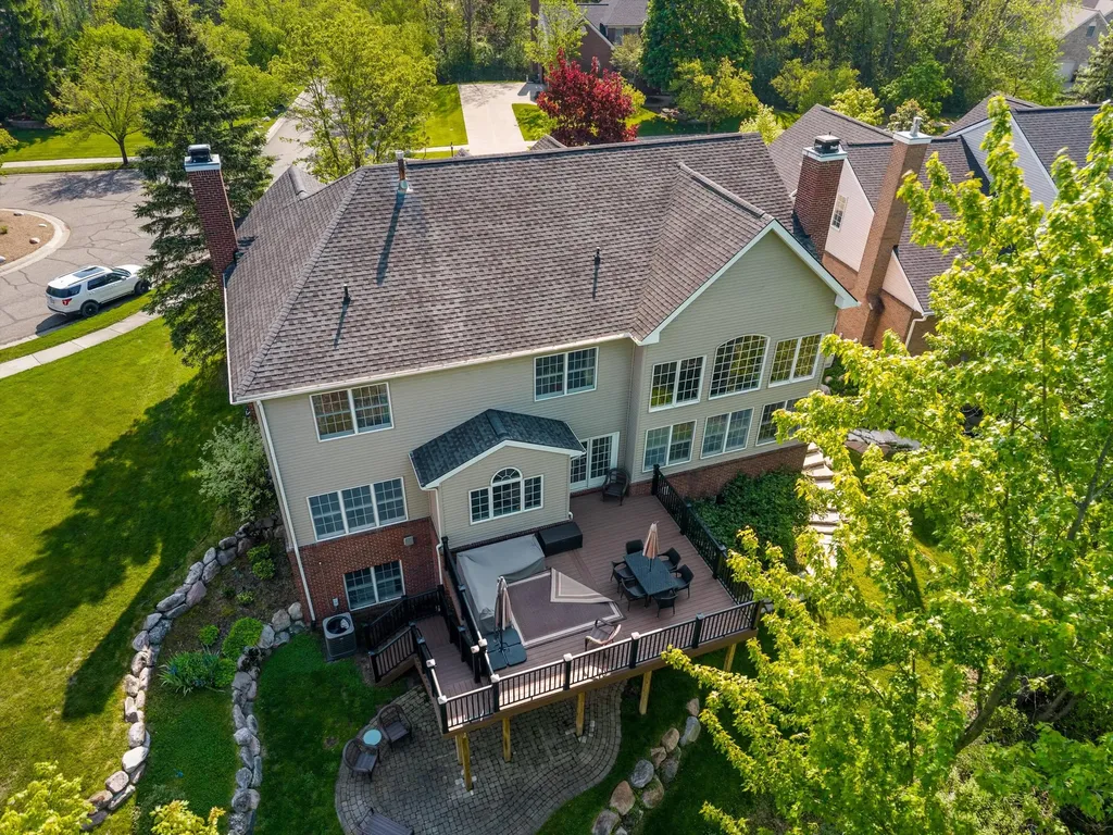 2897 Riverside Drive Orion Charter Township MI 48359