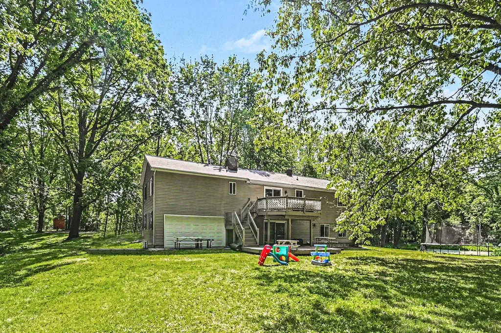 16379 M-36 Unadilla Township MI 49285