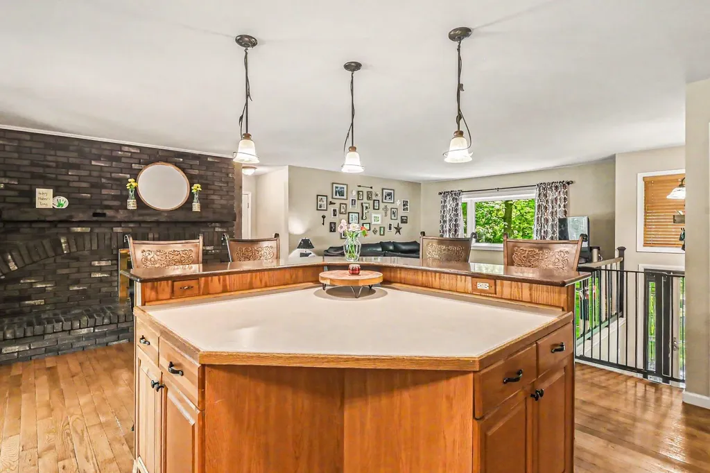 16379 M-36 Unadilla Township MI 49285