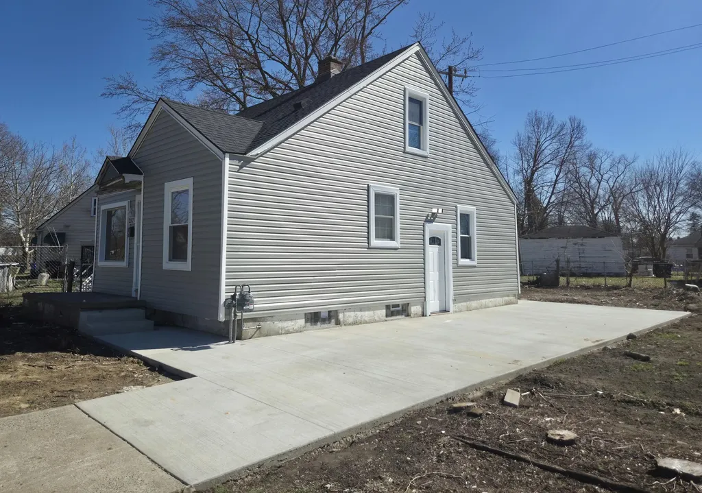 20821 N Pierson Court Detroit City MI 48228