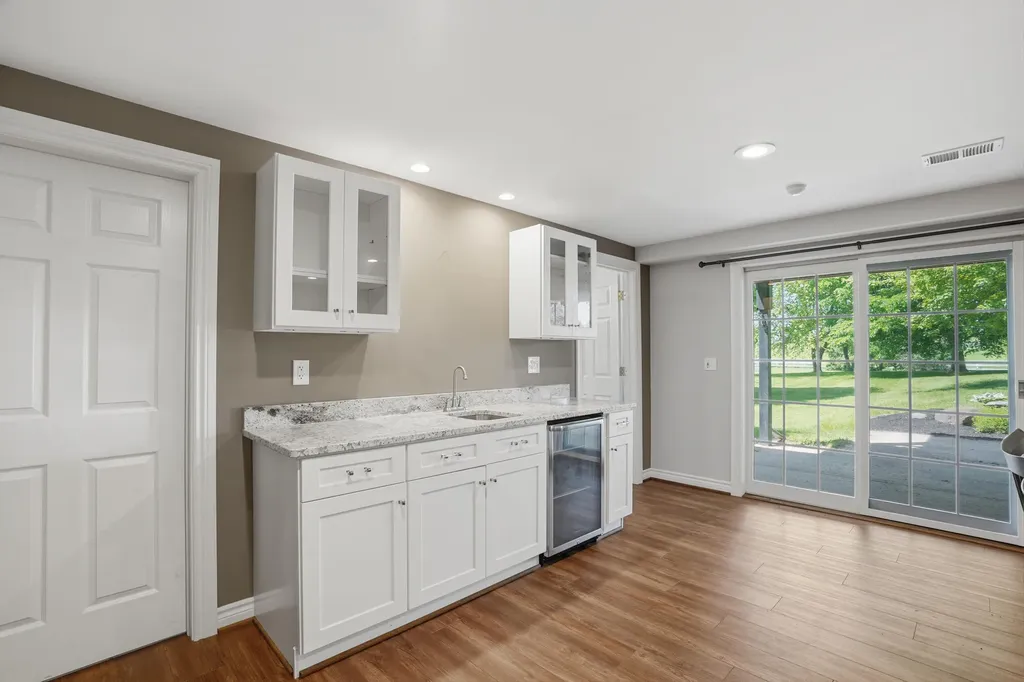 9835 Oak Pointe Lane Salem Township MI 48167