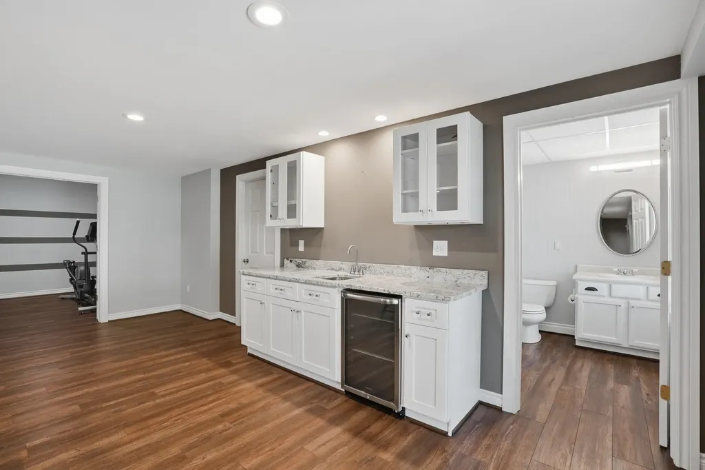 9835 Oak Pointe Lane Salem Township MI 48167