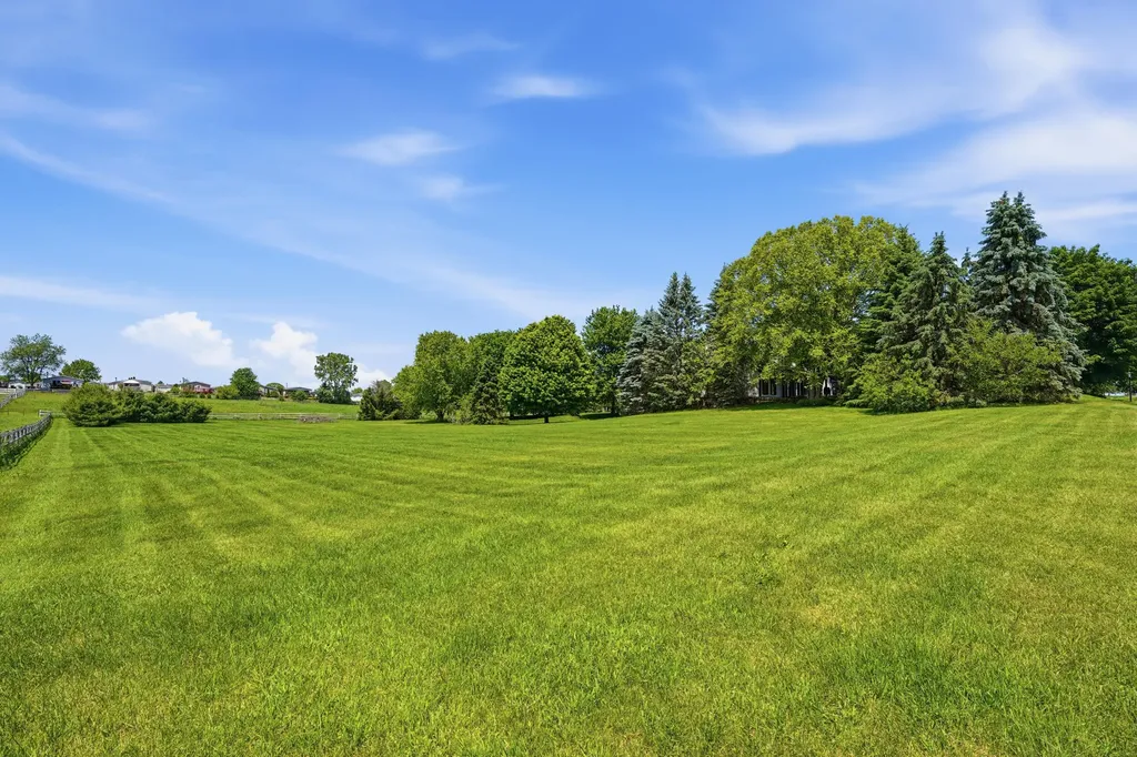 9835 Oak Pointe Lane Salem Township MI 48167
