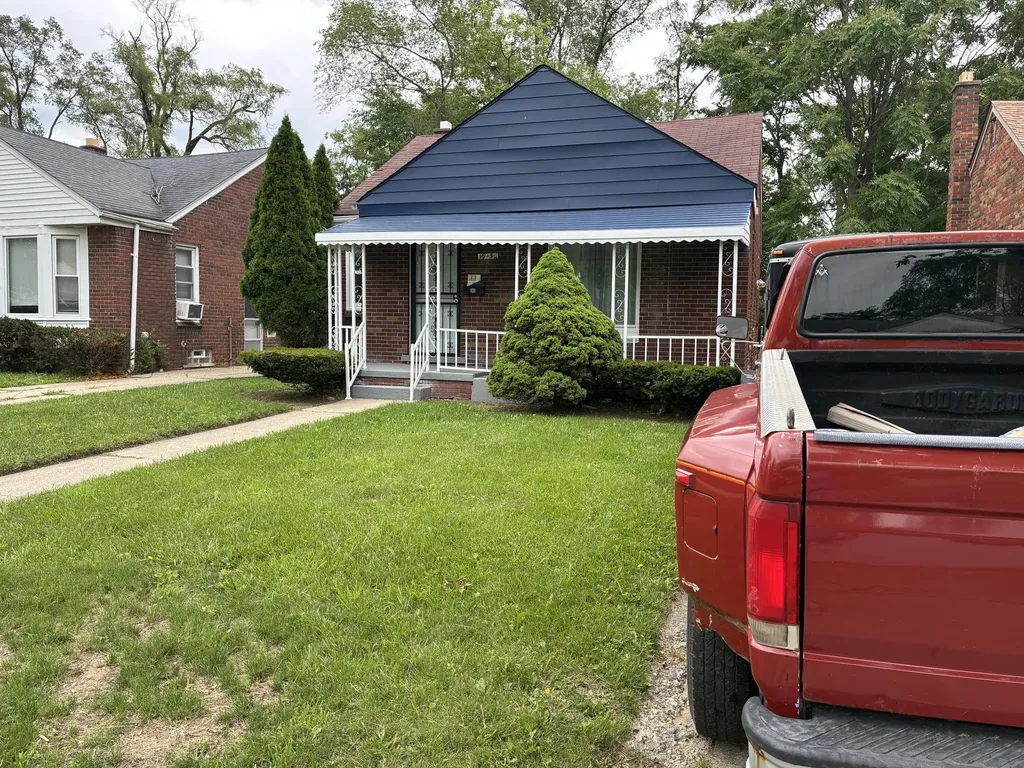 19450 Woodingham Drive Detroit City MI 48221