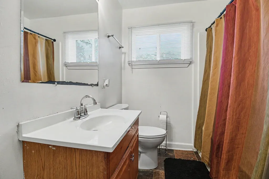 1196 Shirley Drive Ypsilanti Charter Township MI 48198