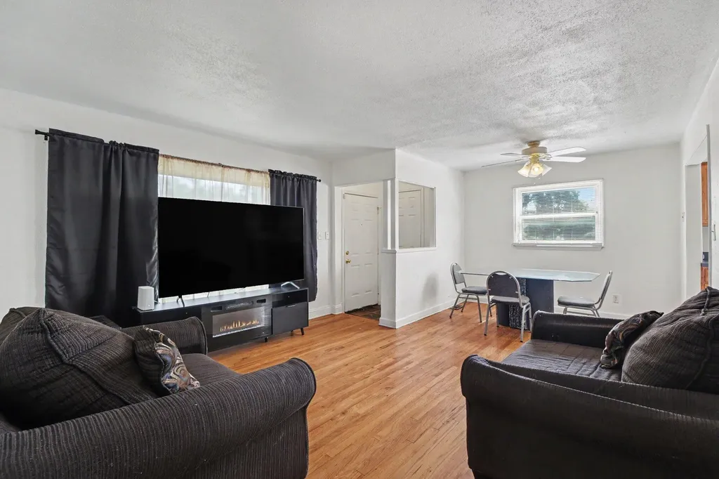 1196 Shirley Drive Ypsilanti Charter Township MI 48198