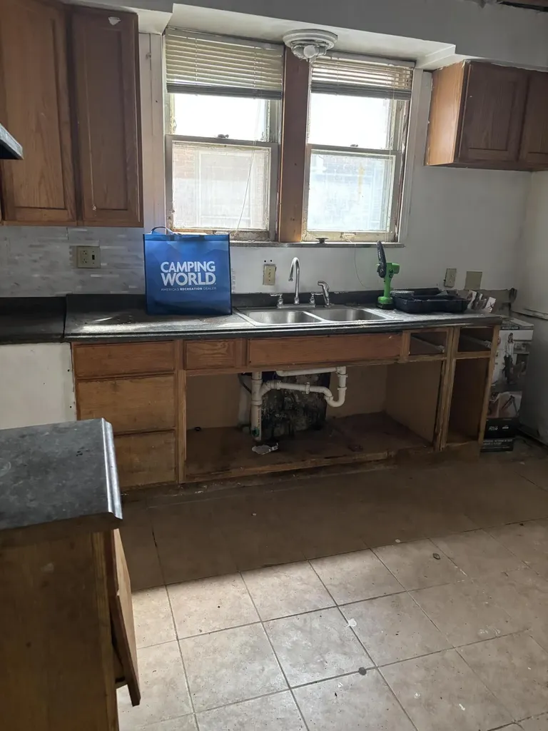 1991 Lawrence Street Detroit City MI 48206