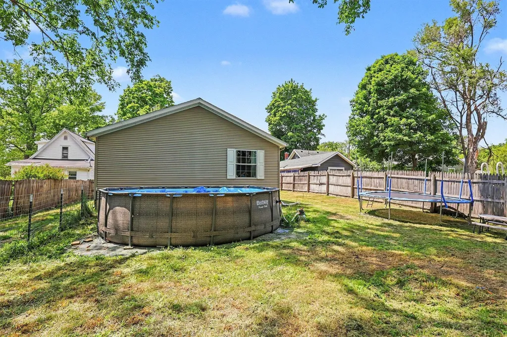 151 Sager Road Leoni Township MI 49254