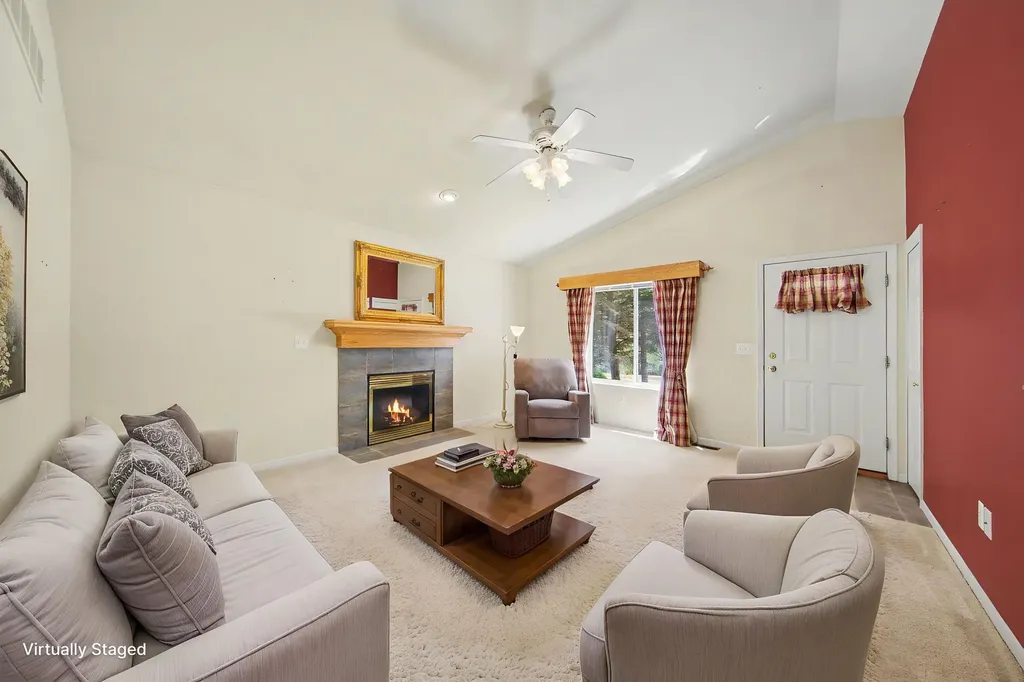 103 Ridgeview Court Grass Lake Village MI 49240