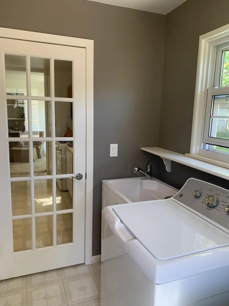 42032 Mcbride Avenue Van Buren Charter Township MI 48111