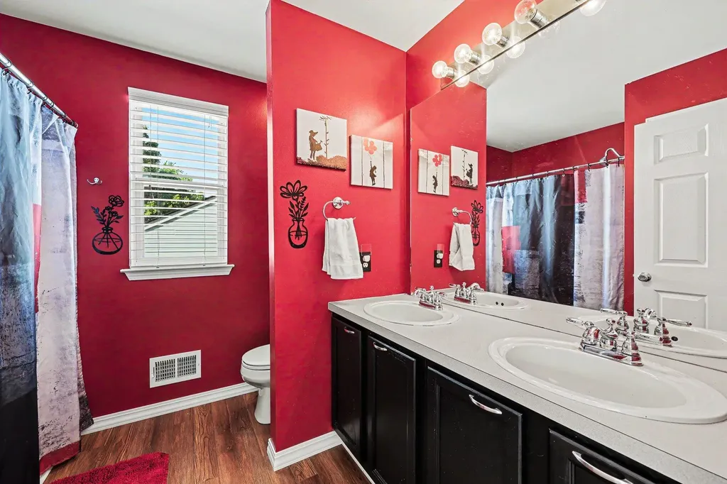 6323 Creekside Circle Ypsilanti Charter Township MI 48197