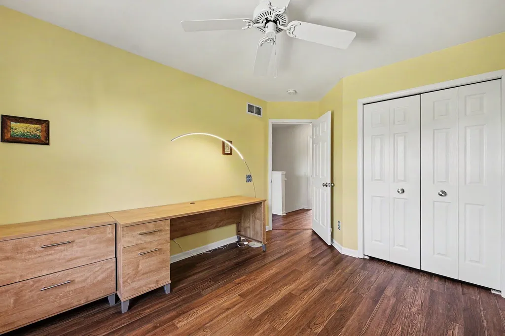 6323 Creekside Circle Ypsilanti Charter Township MI 48197