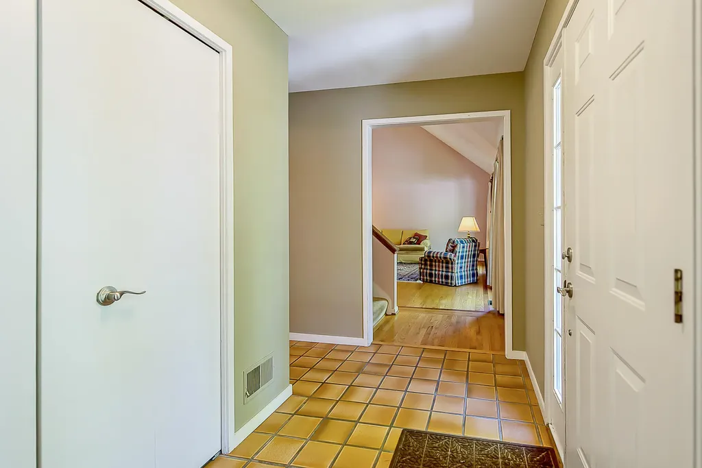 2365 Delaware Drive Ann Arbor City MI 48103