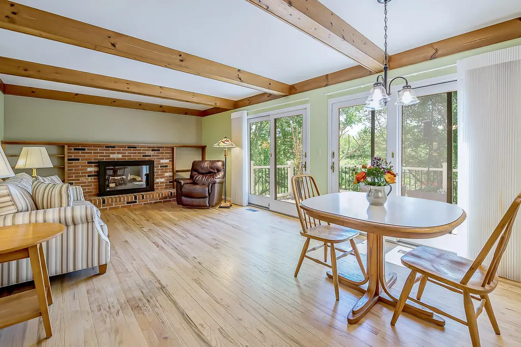 2365 Delaware Drive Ann Arbor City MI 48103