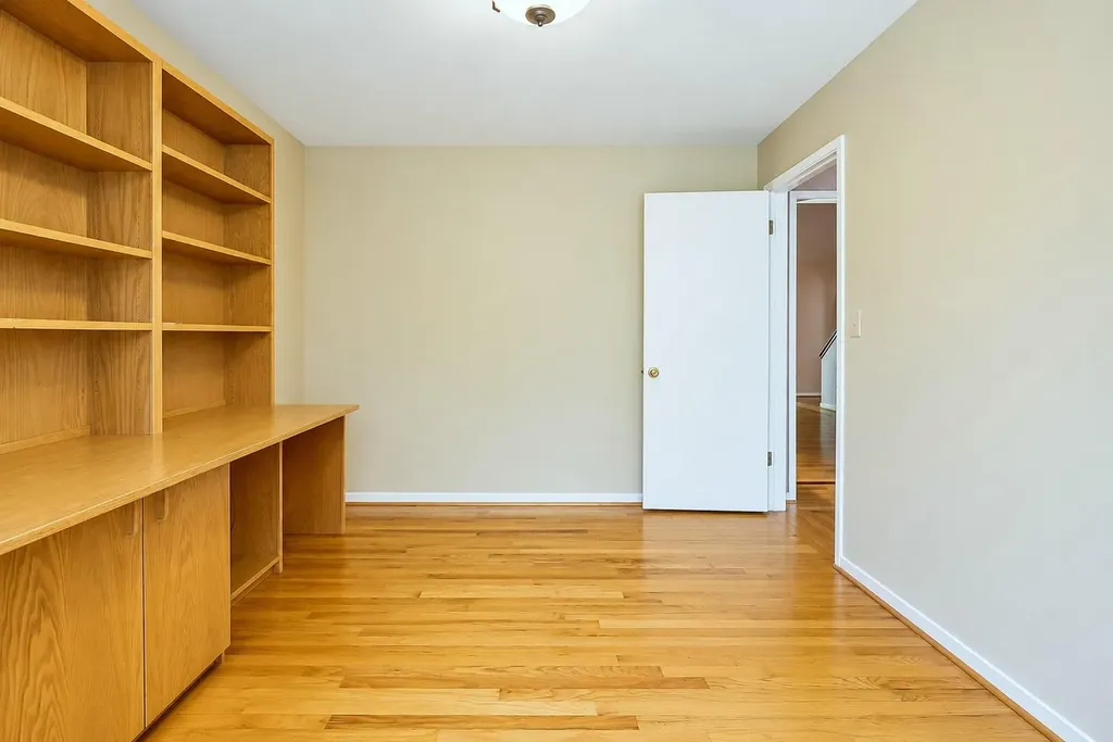 2365 Delaware Drive Ann Arbor City MI 48103