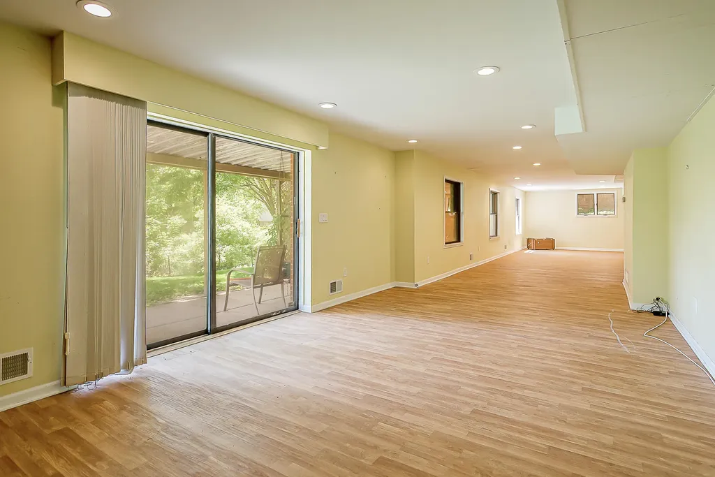 2365 Delaware Drive Ann Arbor City MI 48103