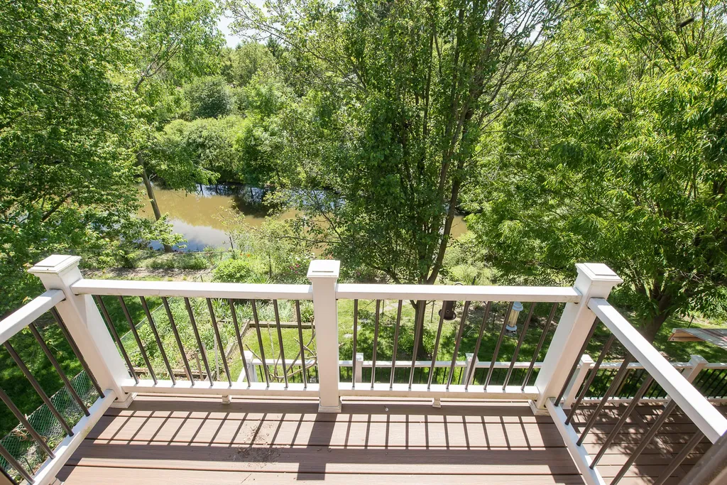 2365 Delaware Drive Ann Arbor City MI 48103