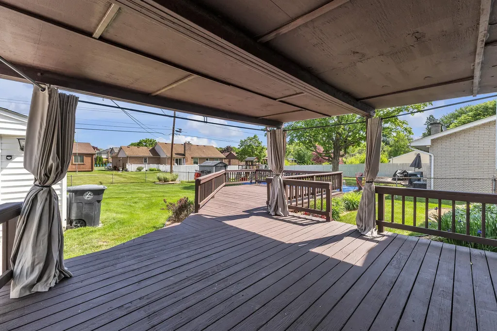 35968 Jamison Street Livonia City MI 48154
