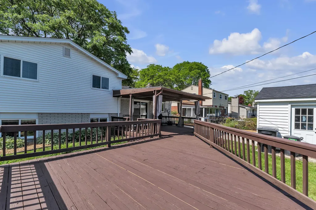 35968 Jamison Street Livonia City MI 48154