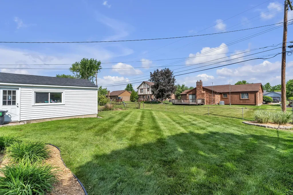 35968 Jamison Street Livonia City MI 48154