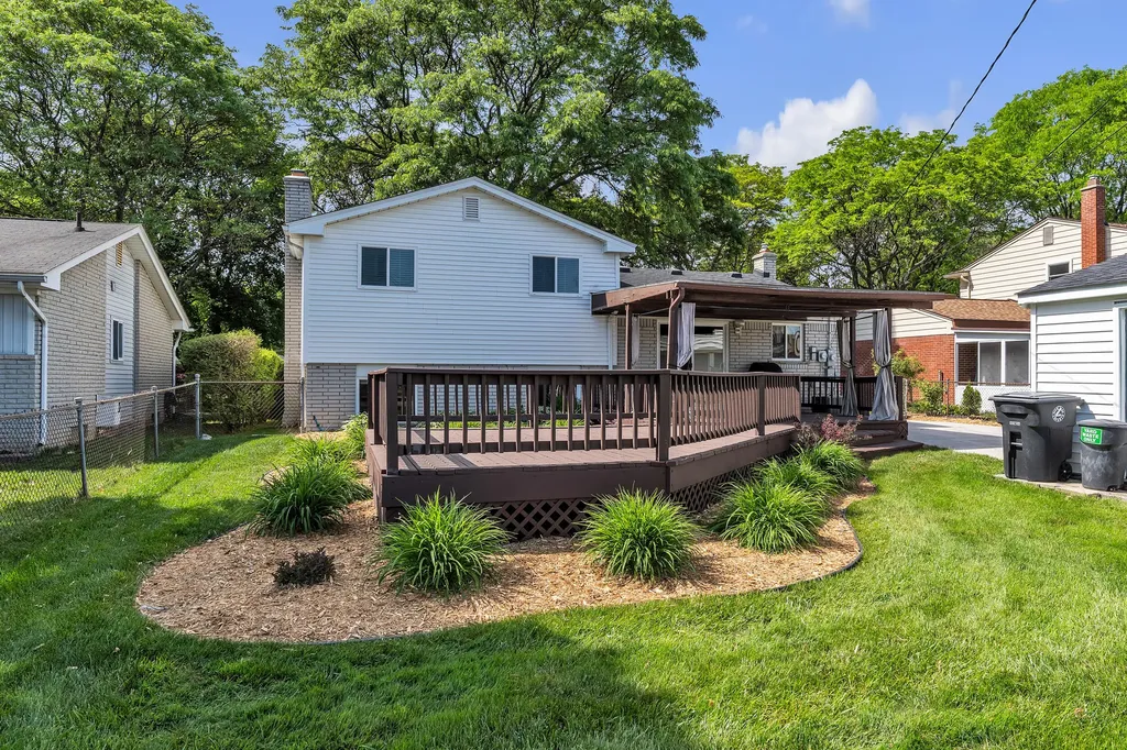 35968 Jamison Street Livonia City MI 48154