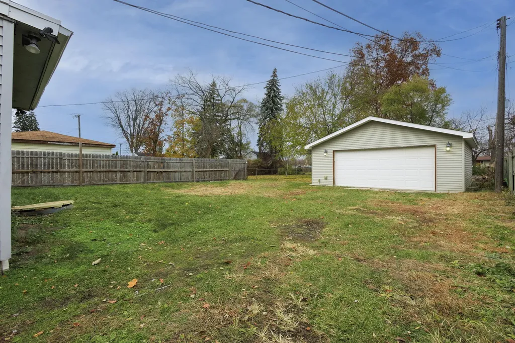 8065 Ogden Drive Sterling Heights City MI 48314