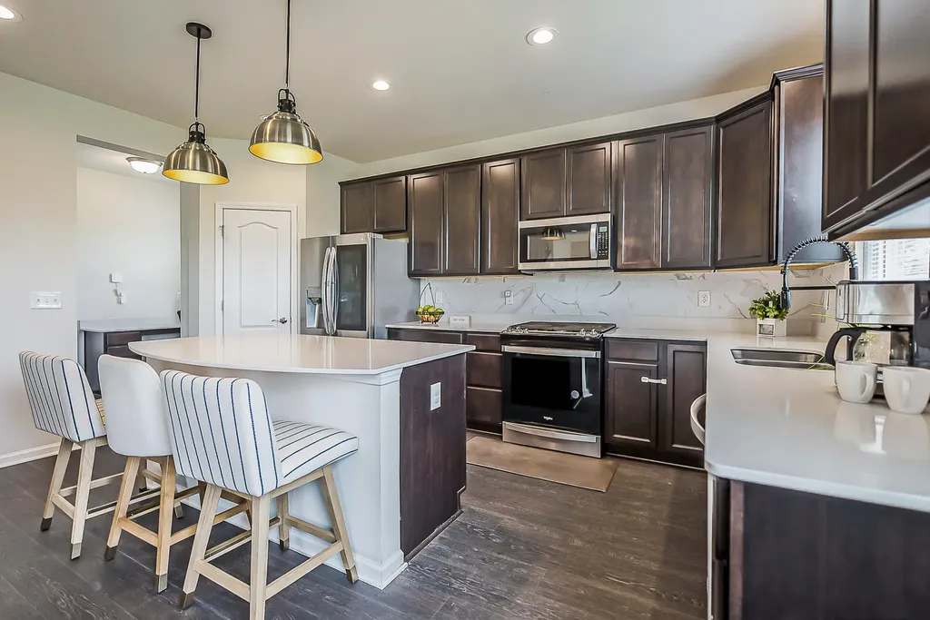620 Holmdale Way Pittsfield Charter Township MI 48108