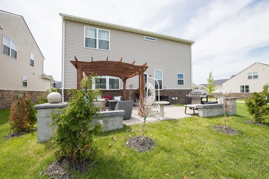 620 Holmdale Way Pittsfield Charter Township MI 48108