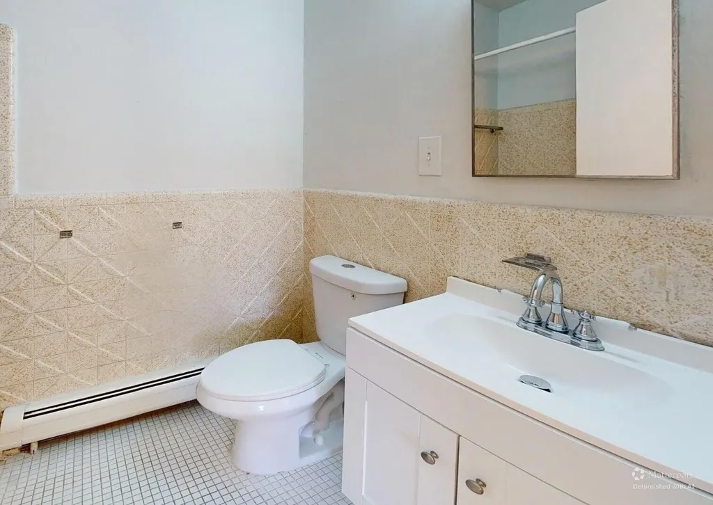 1225 Island Drive Ann Arbor City MI 48105