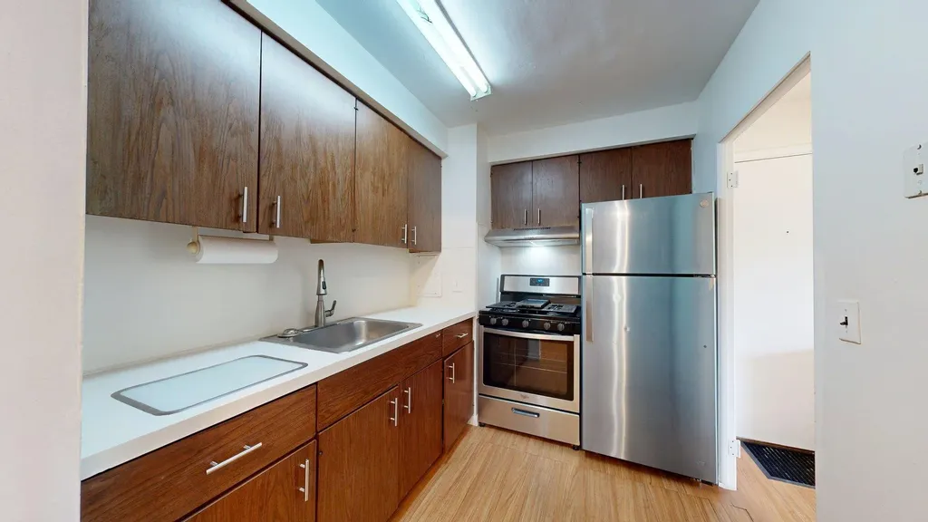 1225 Island Drive Ann Arbor City MI 48105