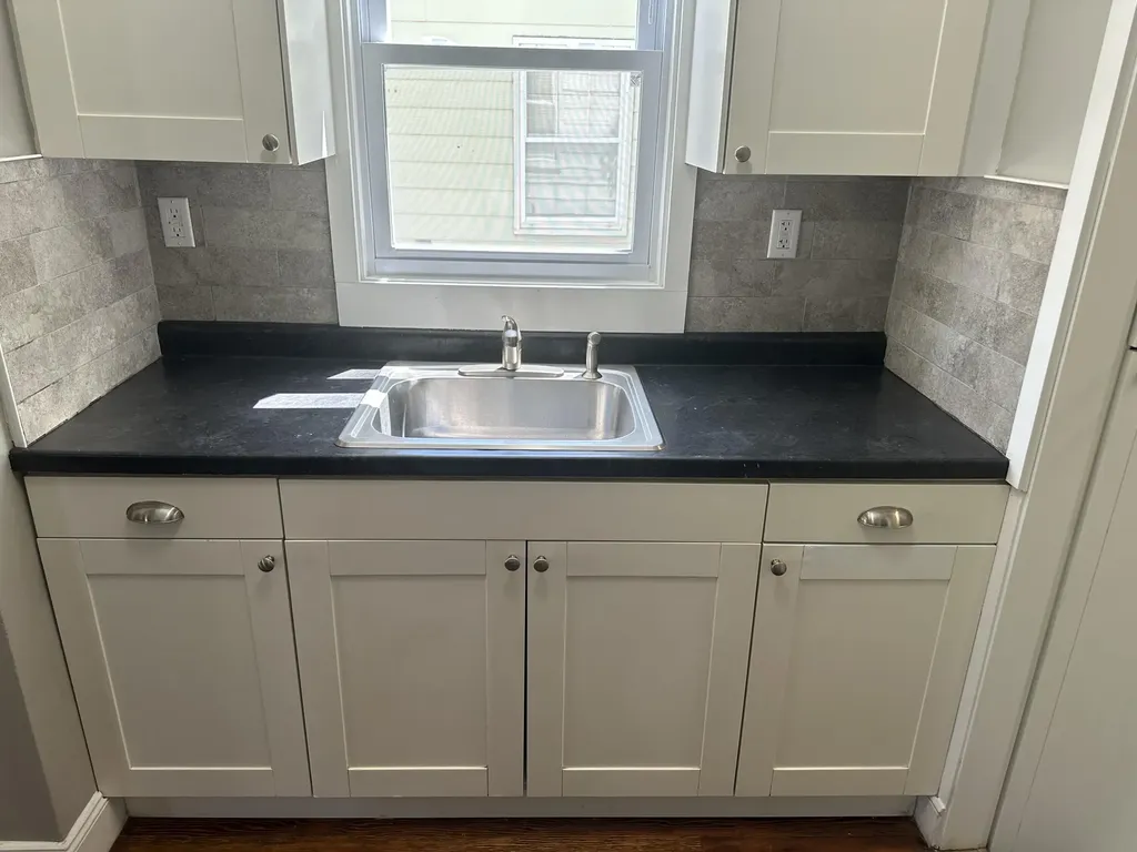 19348 Washtenaw Street Harper Woods City MI 48225