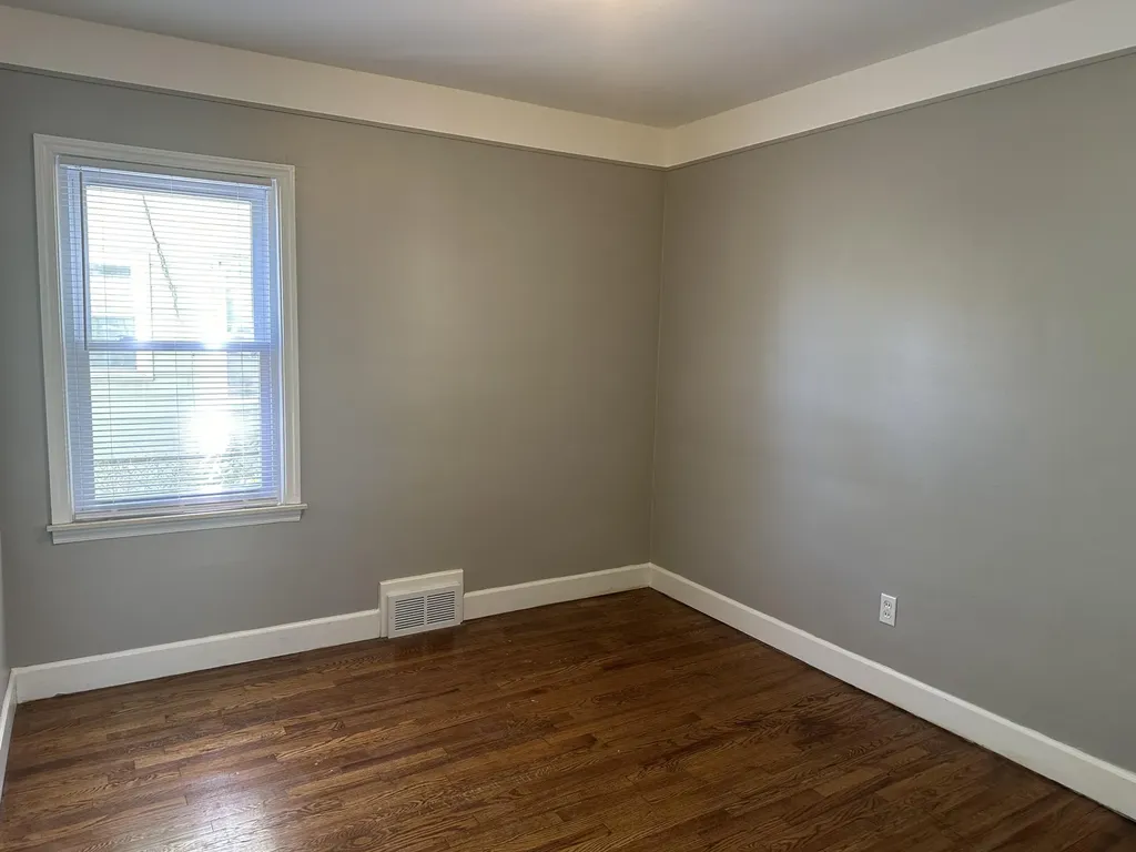 19348 Washtenaw Street Harper Woods City MI 48225