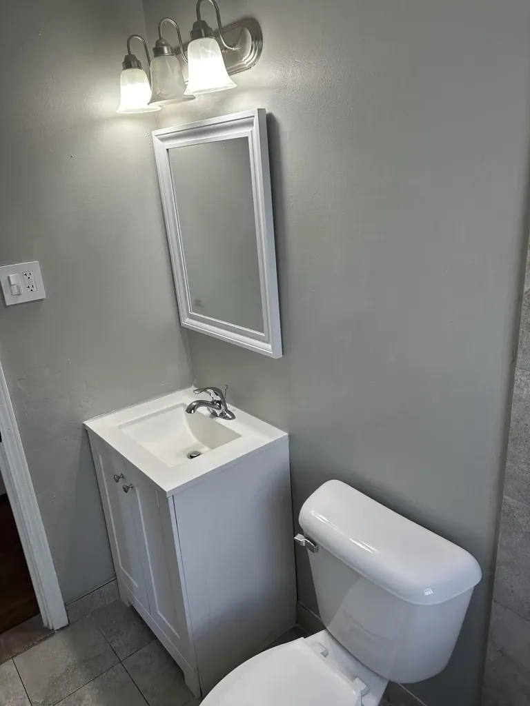 19348 Washtenaw Street Harper Woods City MI 48225