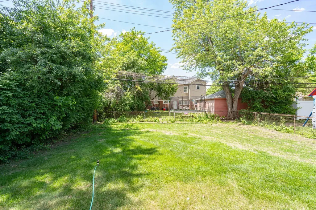 24711 Church Street Oak Park City MI 48237