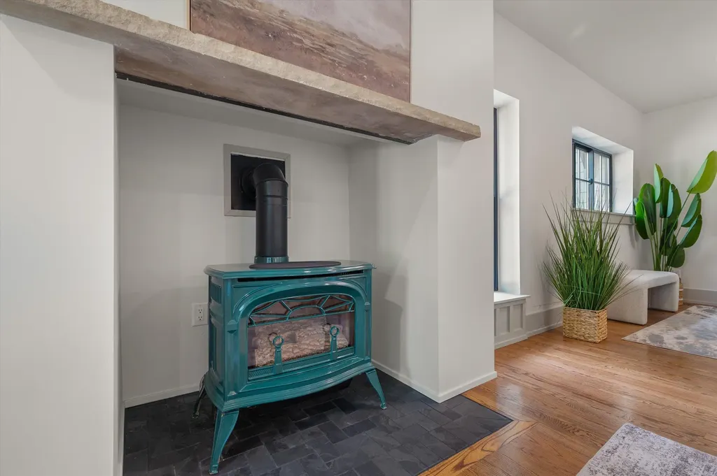 621 W Summit Street Ann Arbor City MI 48103